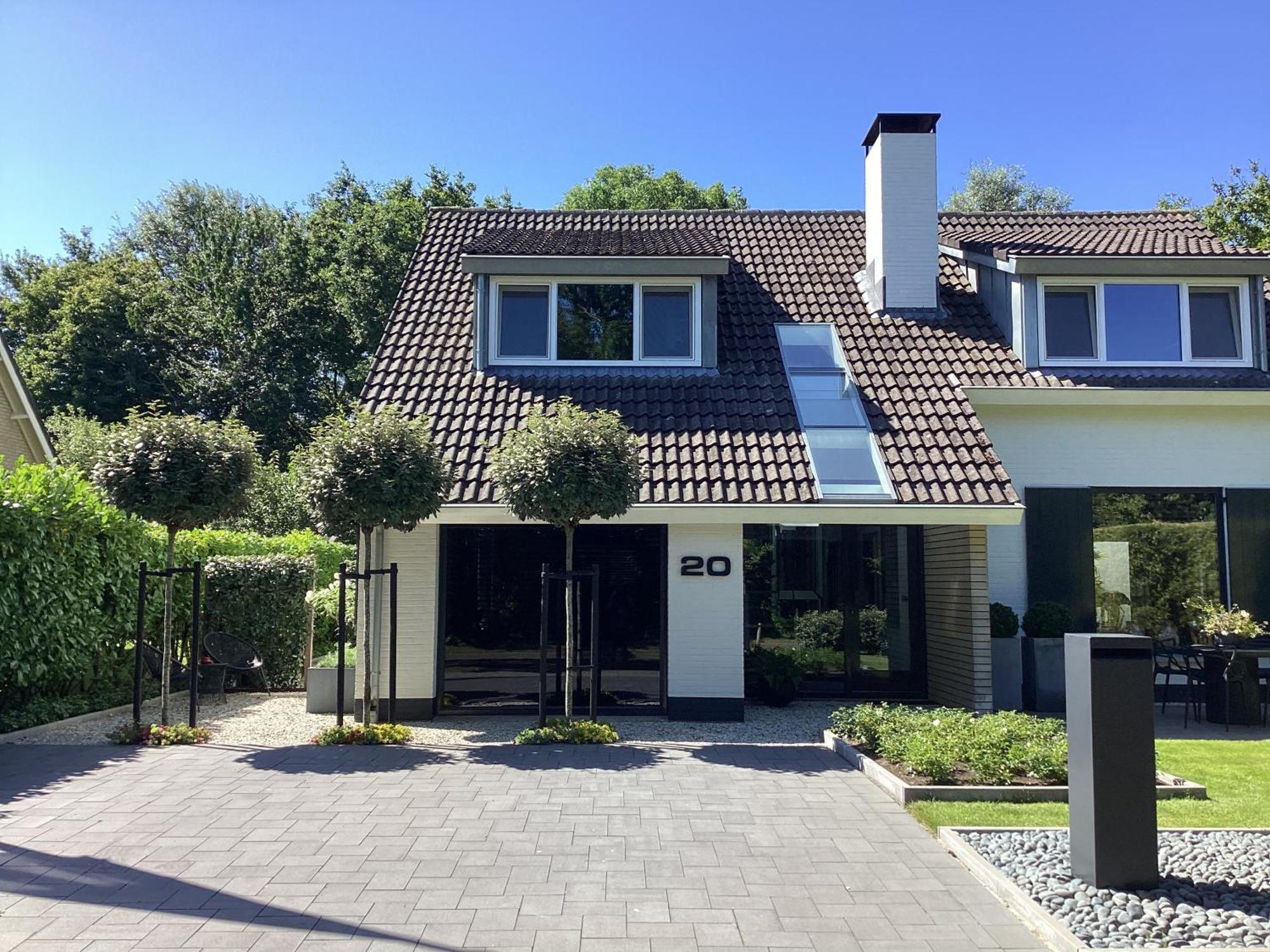 Nummer 20 Zoutelande Luaran gambar